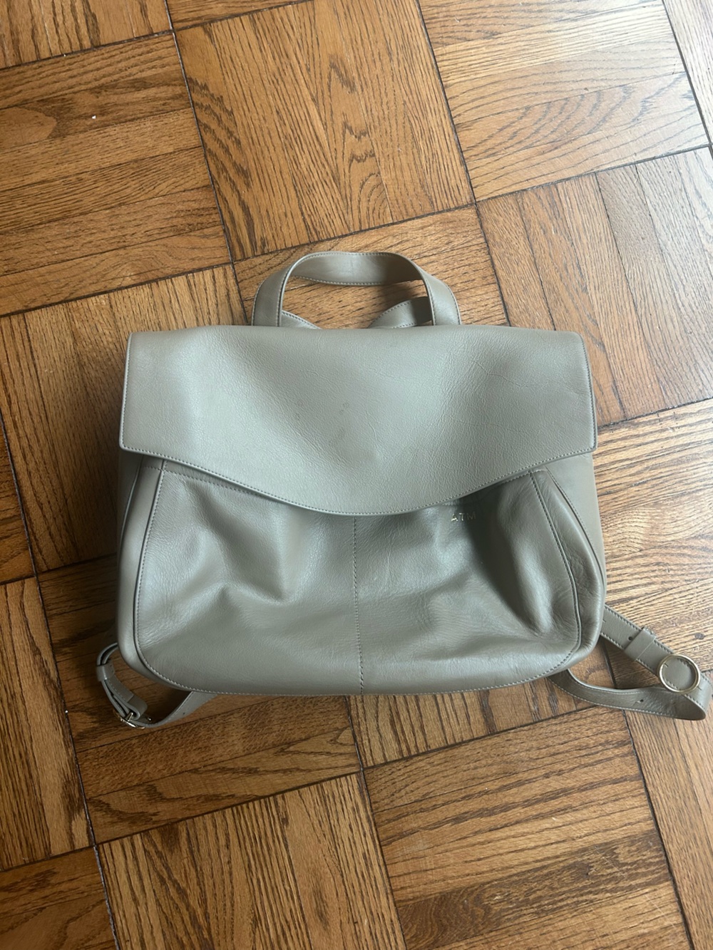 Cuyana Pebble Leather Convertible Backpack in Taupe